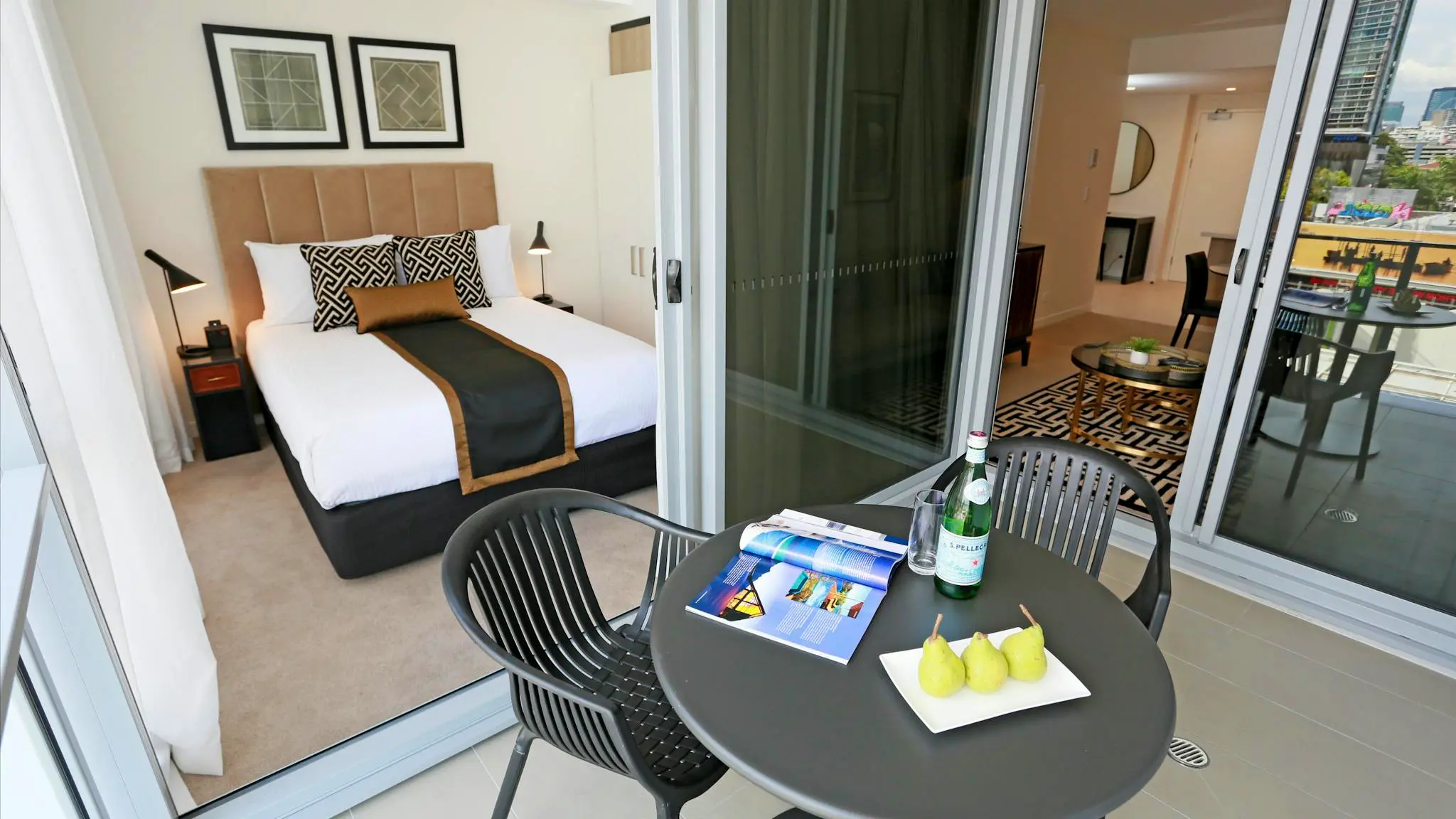 Alex_Perry_Hotel_and_Apartments_1