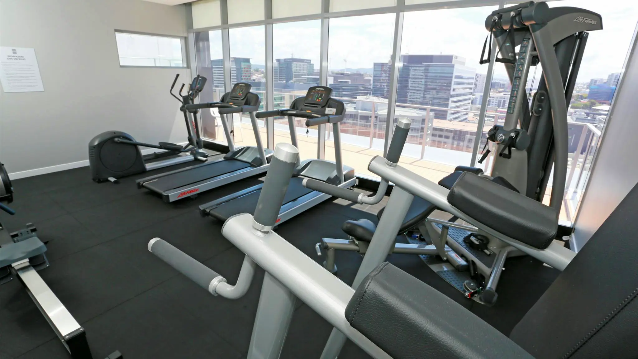 Alex_Perry_Hotel_and_Apartments_5