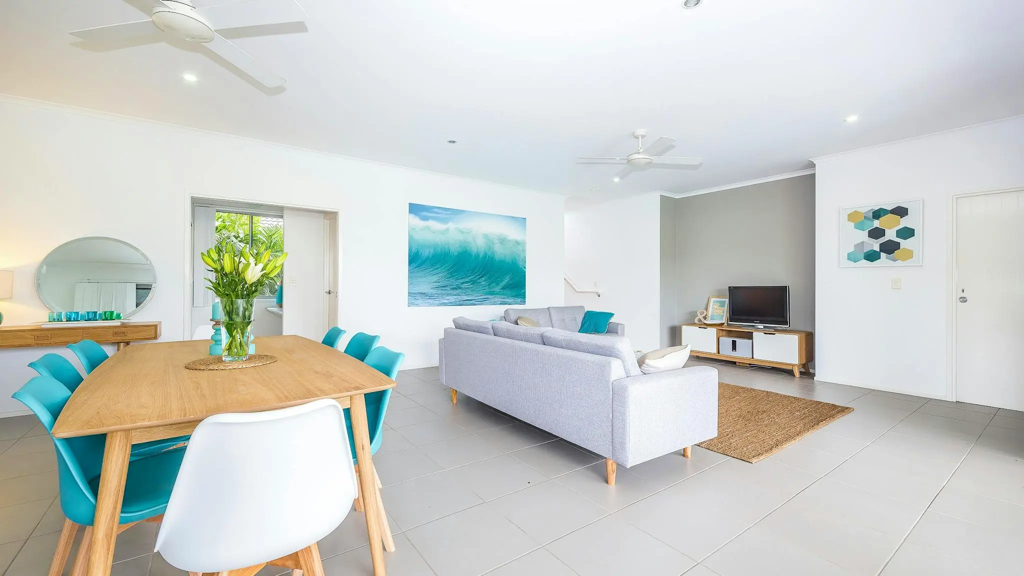 Beachside_Luxury_2
