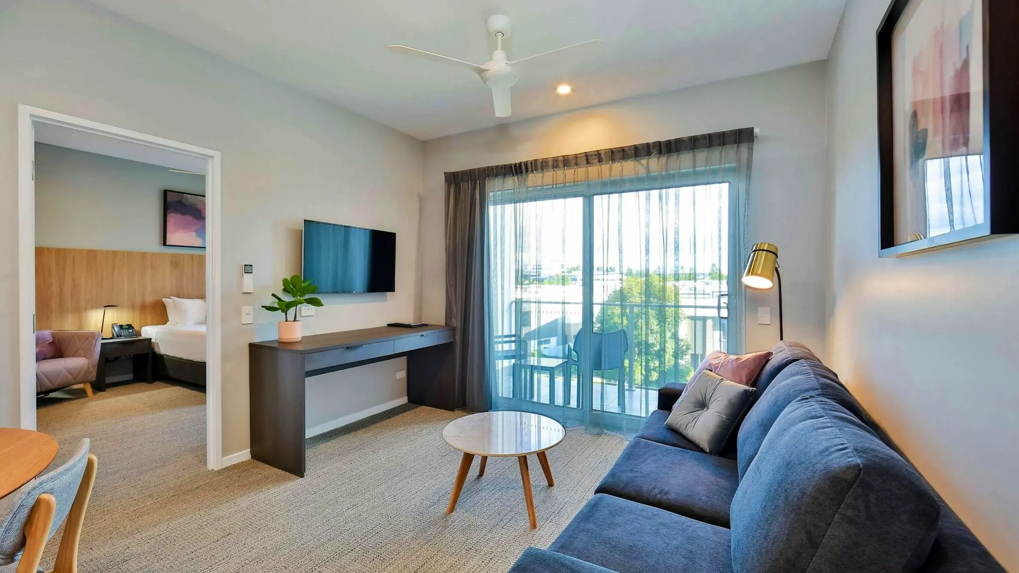Best_Western_Plus_North_Lakes_Hotel_2