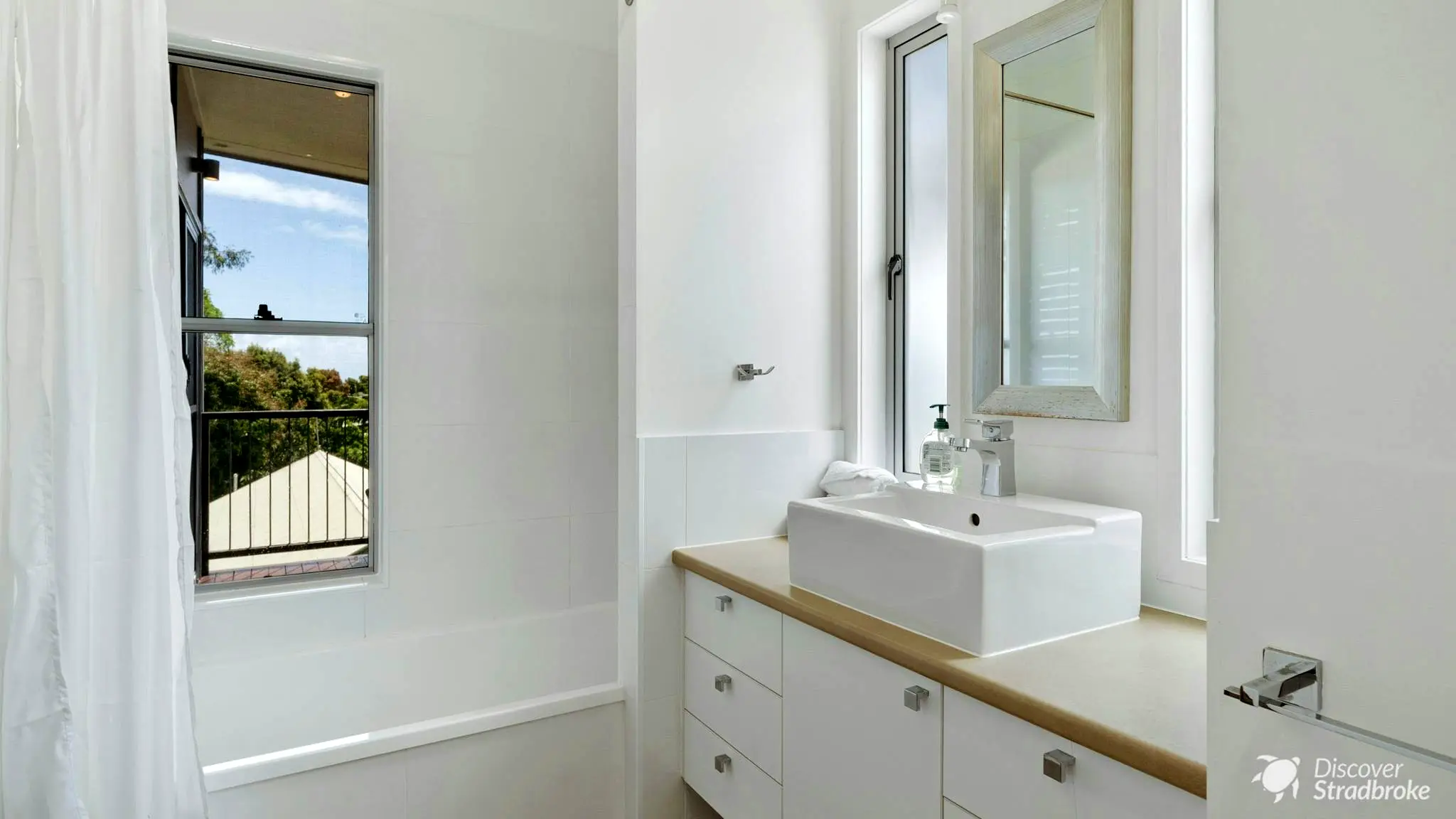 Bombora_Beach_House_5