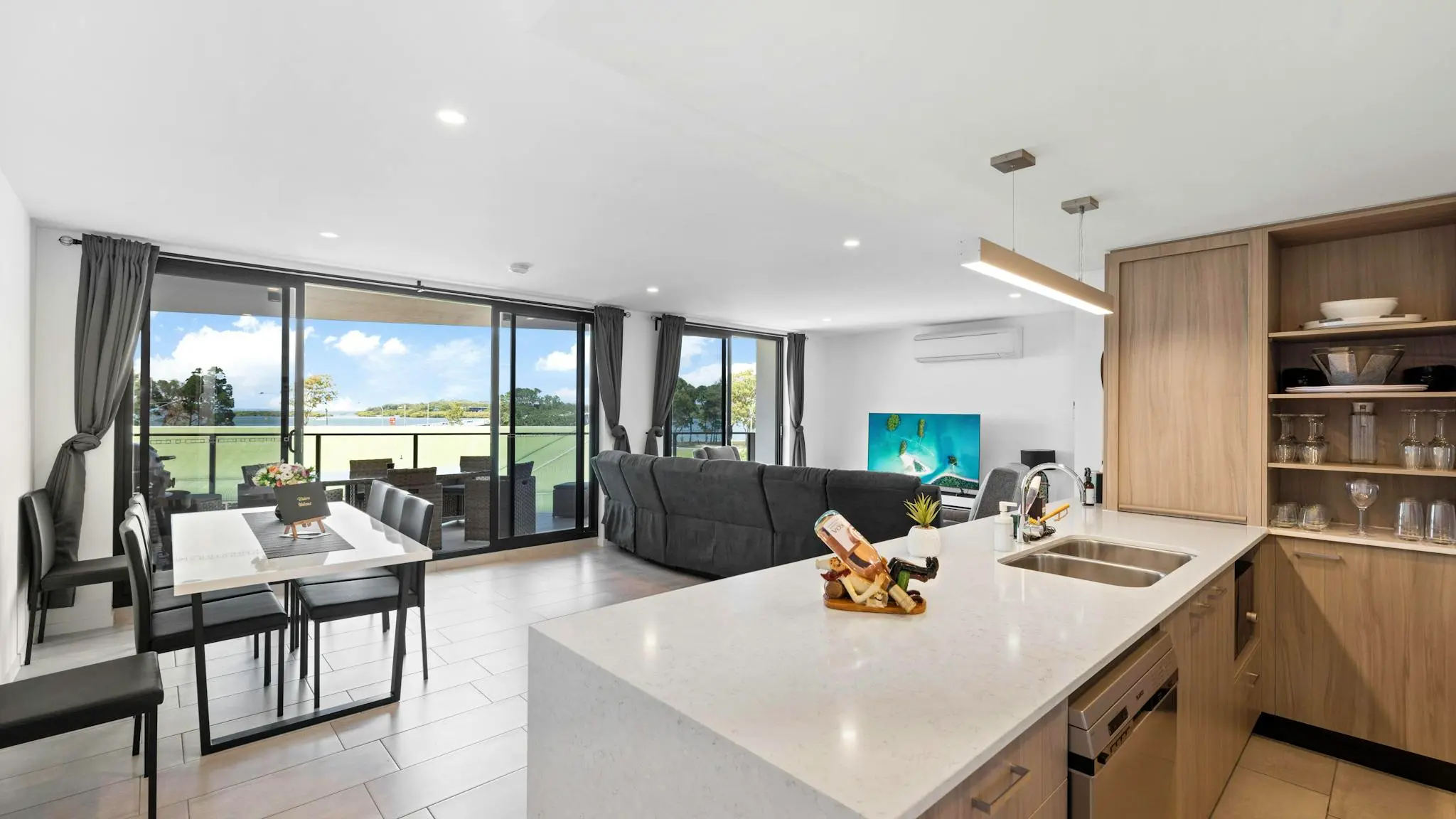 Bribie_Island_Water_View_7