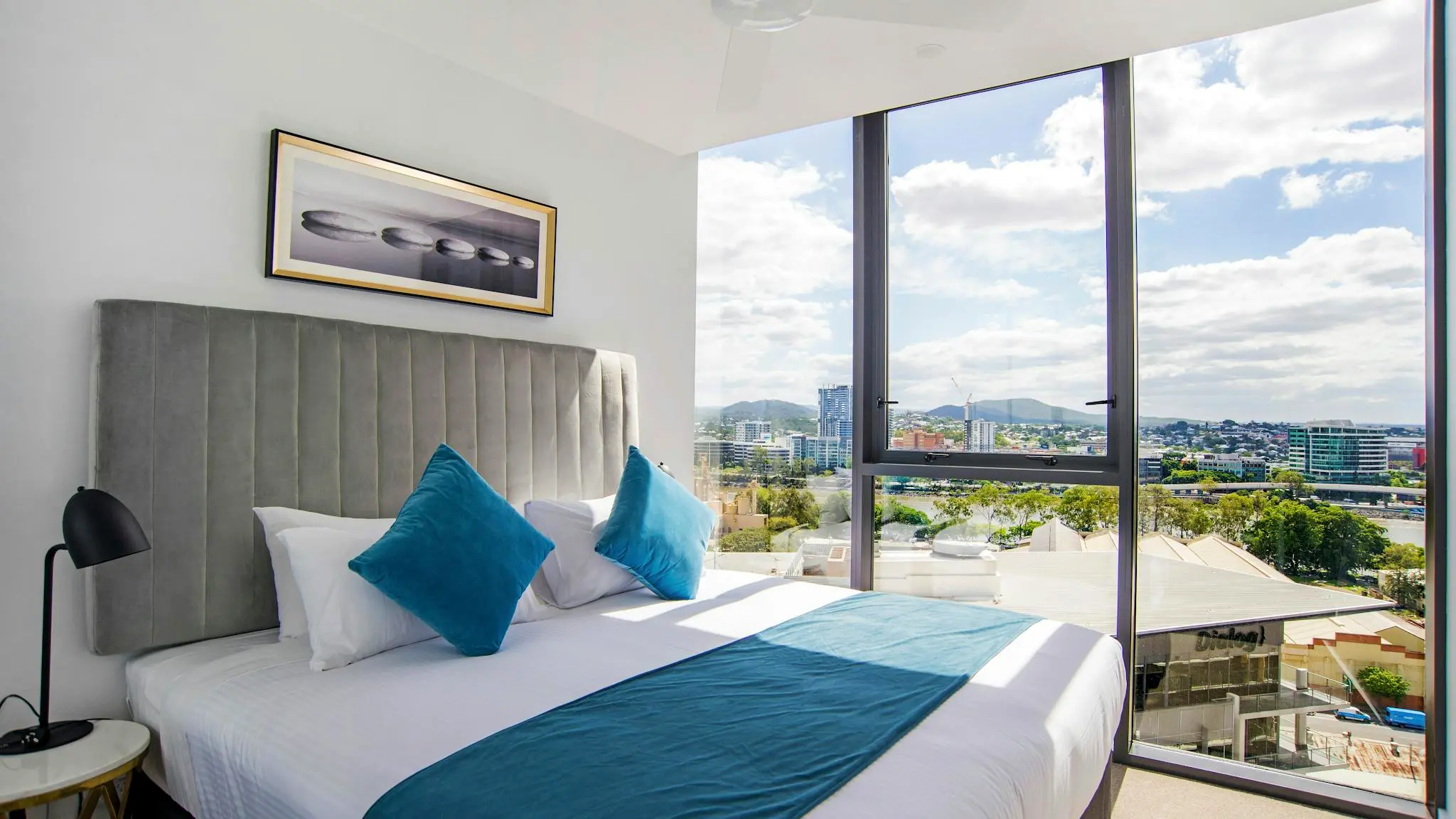 Brisbane_One_Apartments_by_CLLIX_4