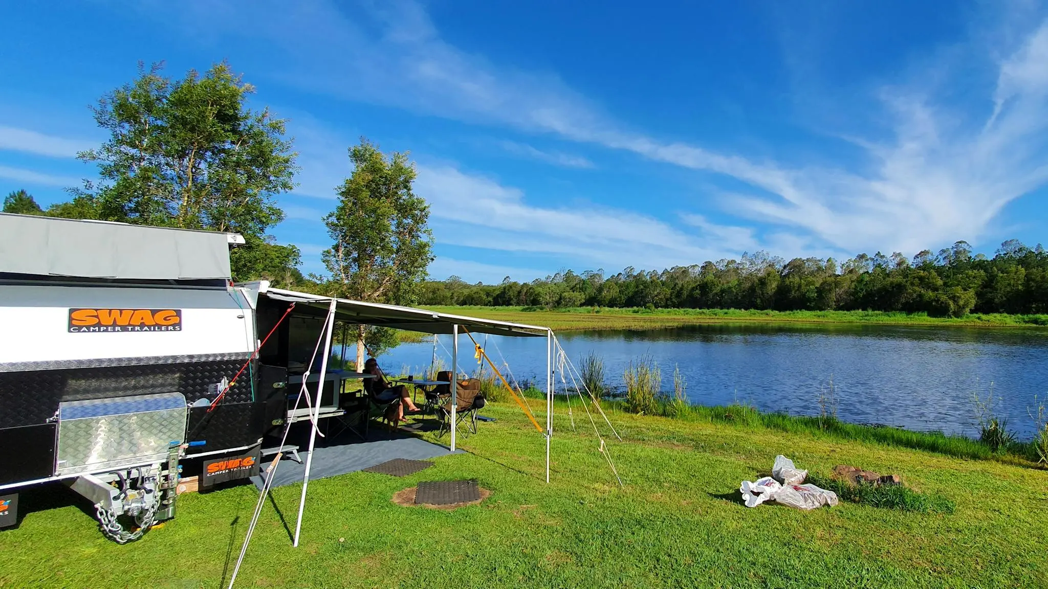 Bushywood_at_Woodfordskilake_2