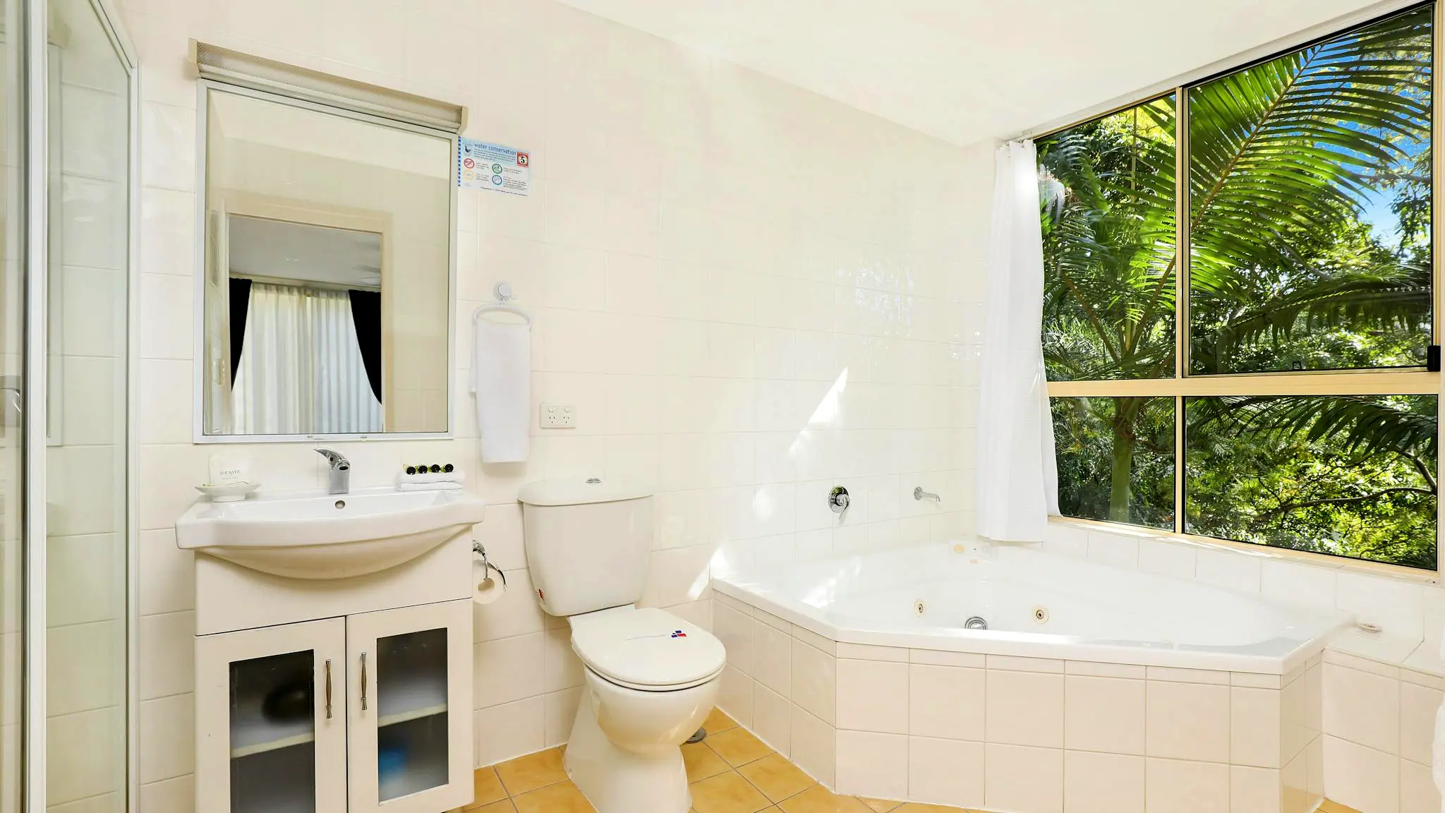 Caboolture_Riverlakes_Motel_3