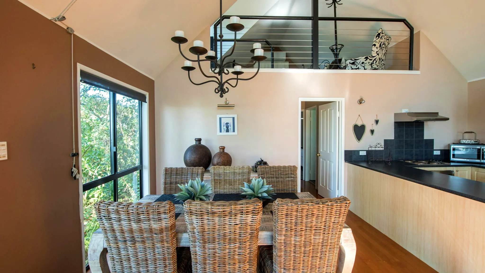 Curious_Cottages_2