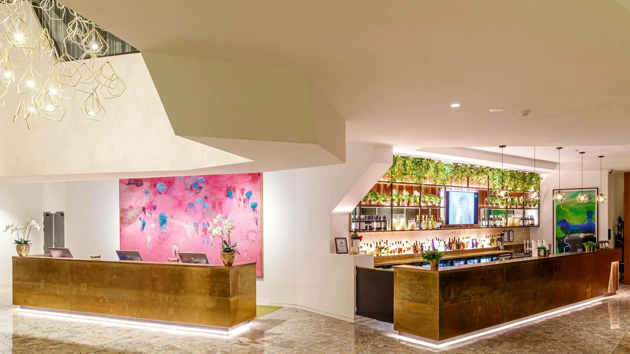 Eatons_Hill_Hotel_4