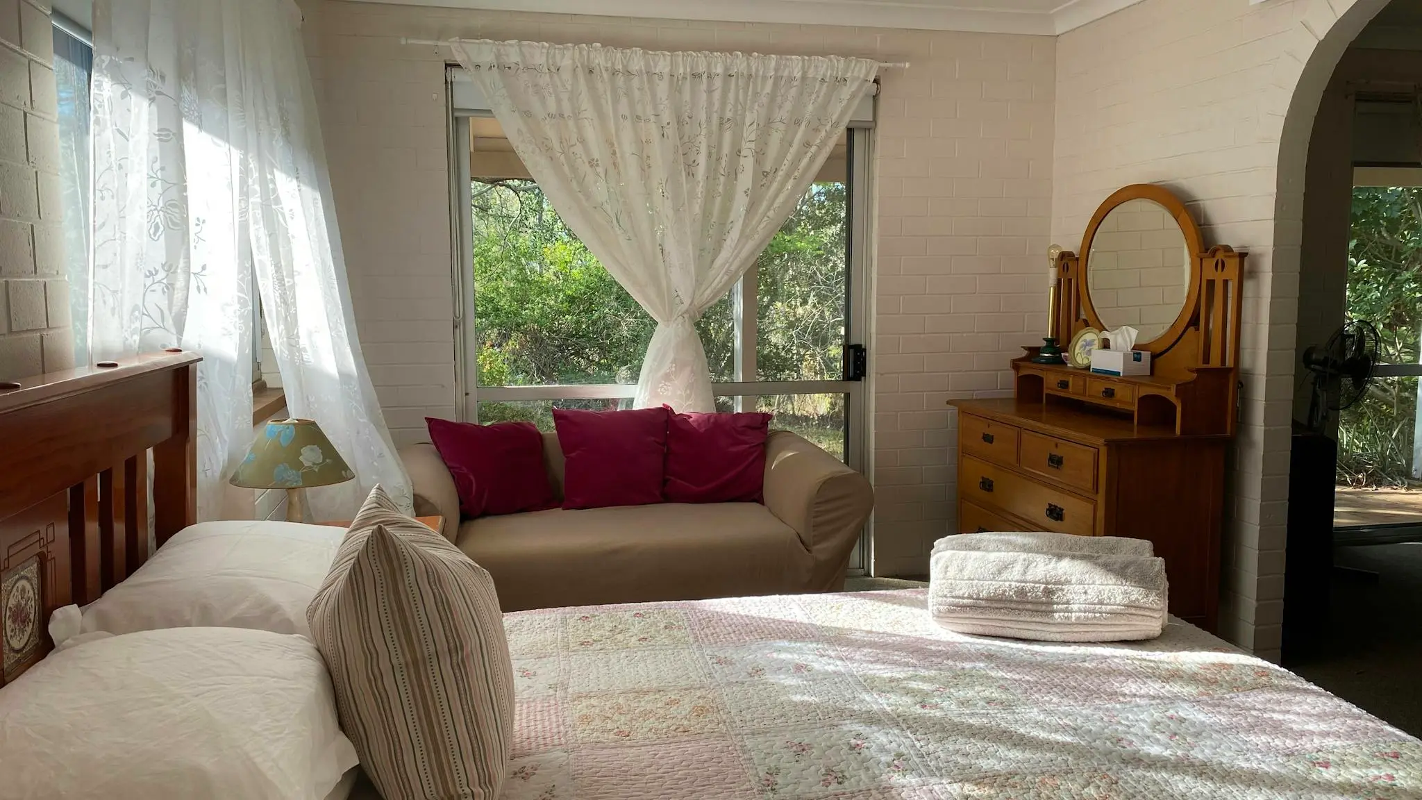 Eighteen_Mile_Cottage_and_Homestead_10