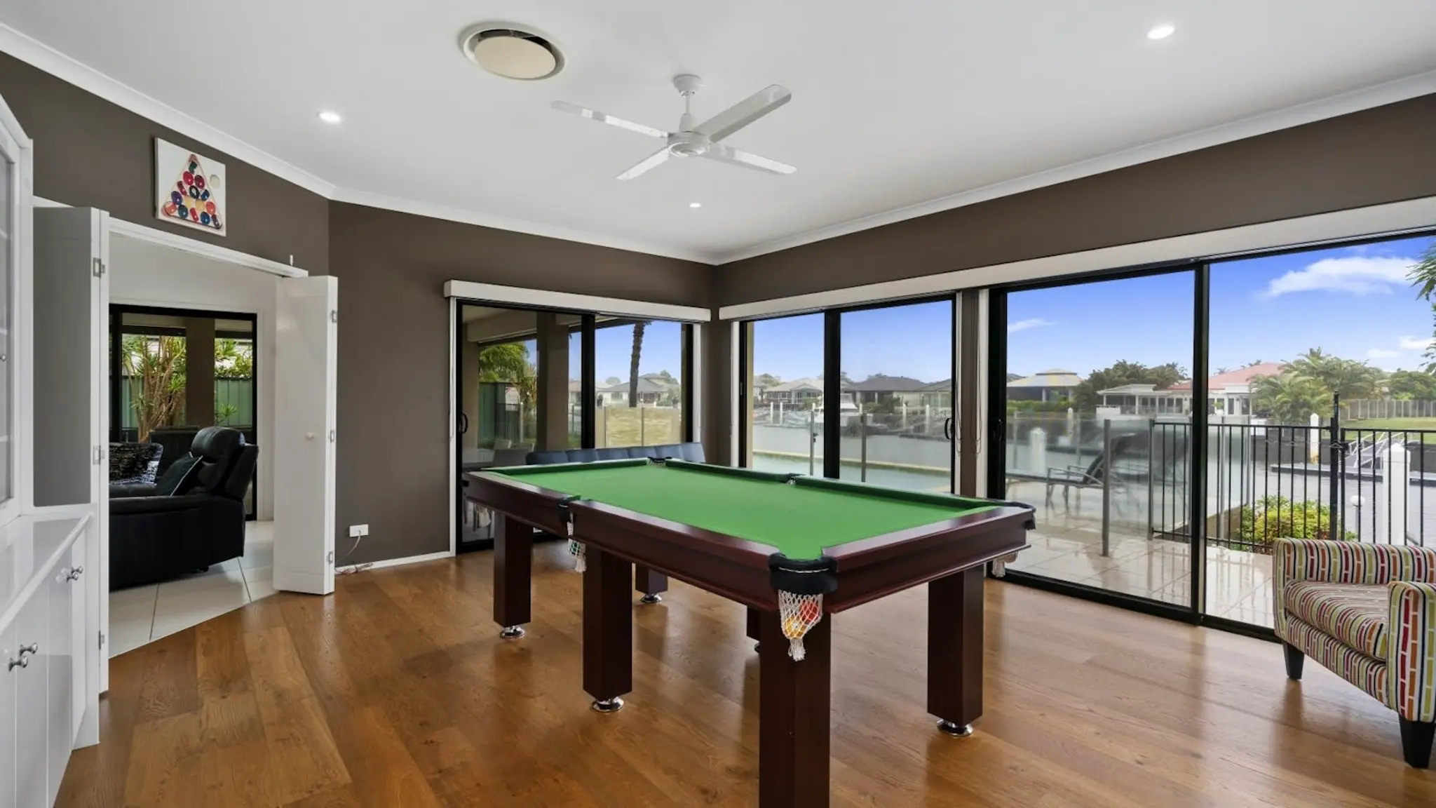 Executive_Canal_Home_3