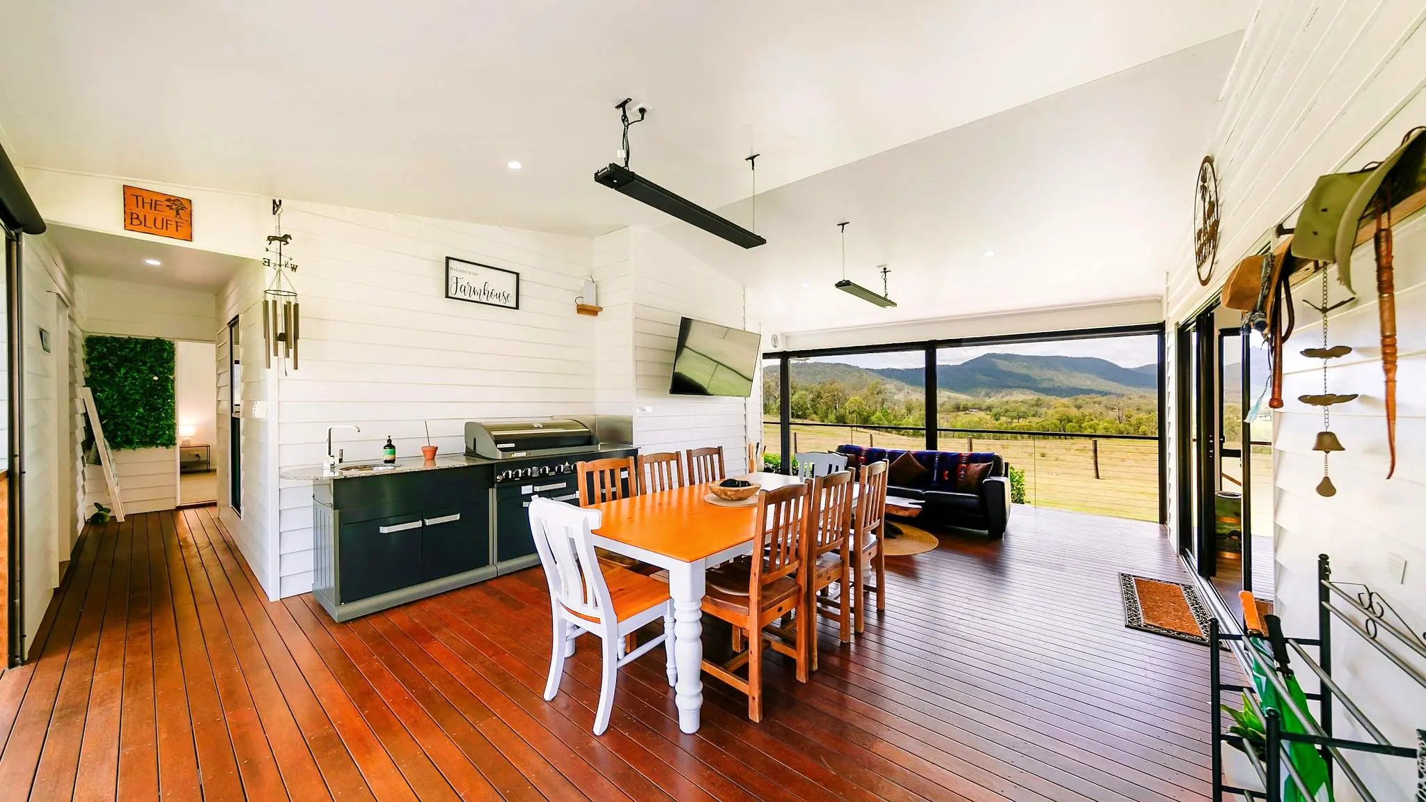 Farmstay_The_Bluff_1