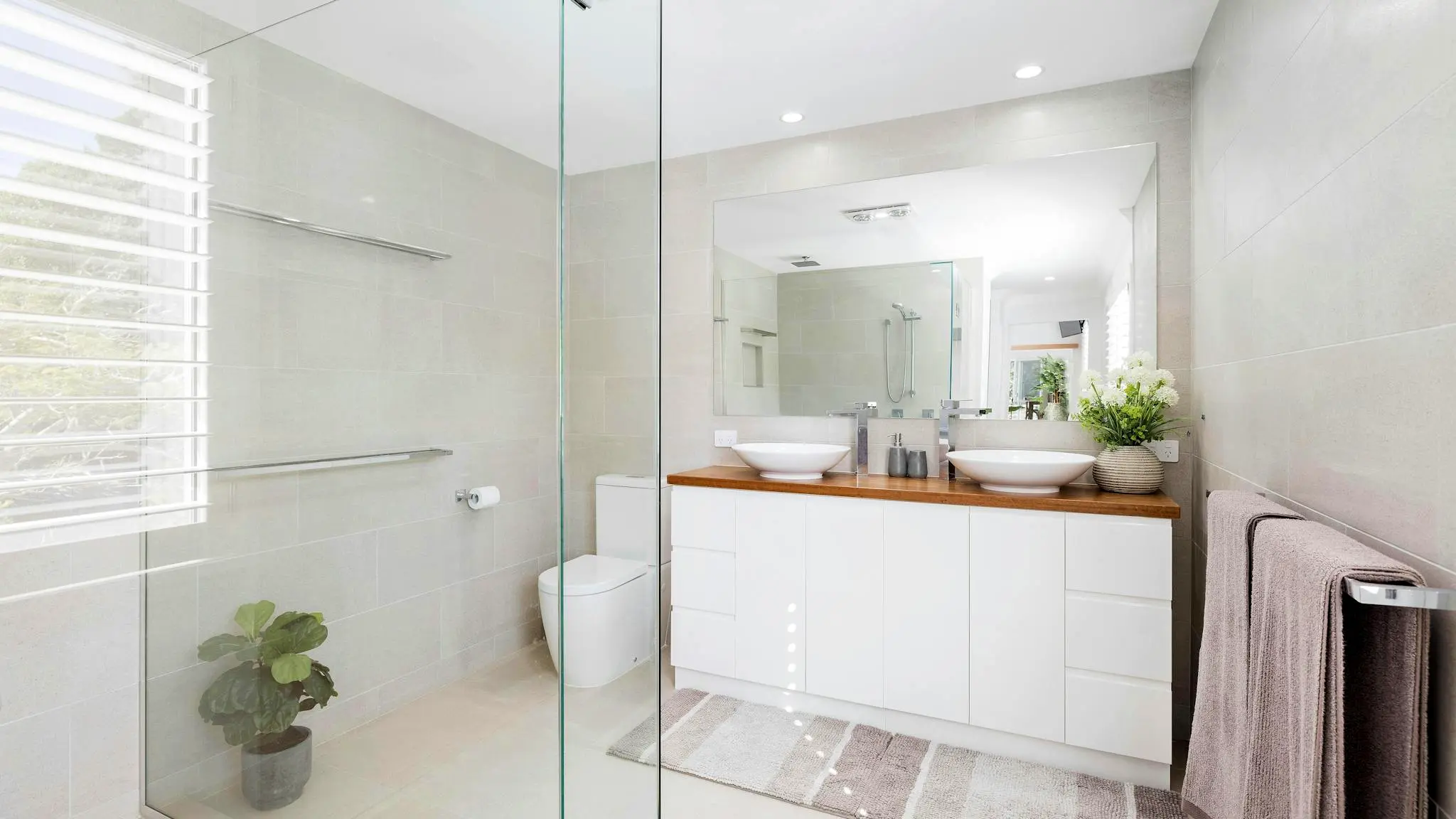 High_End_Apartment_In_Town_Centre_9