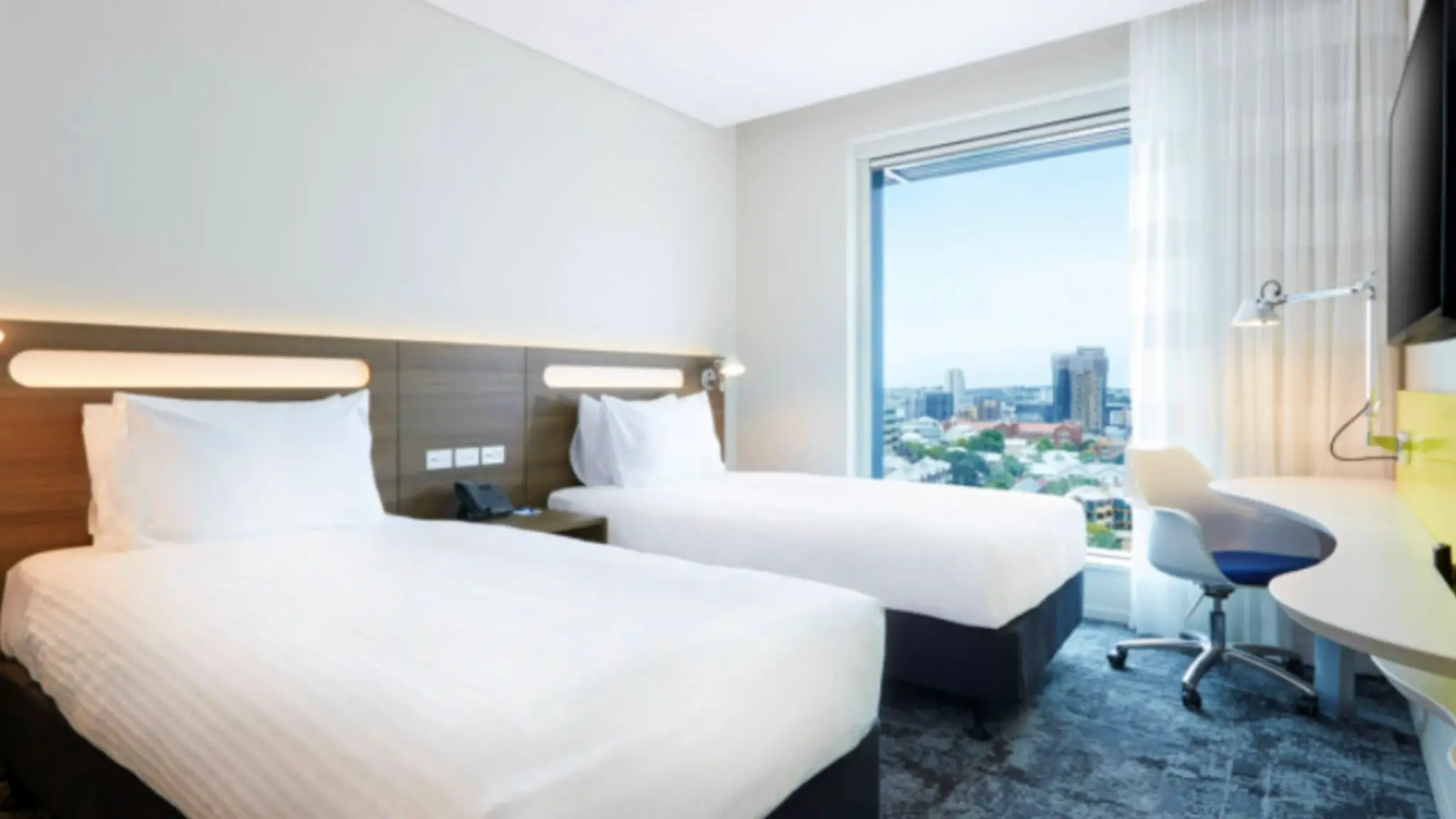 Holiday_Inn_Express_Brisbane_City_Centre_4