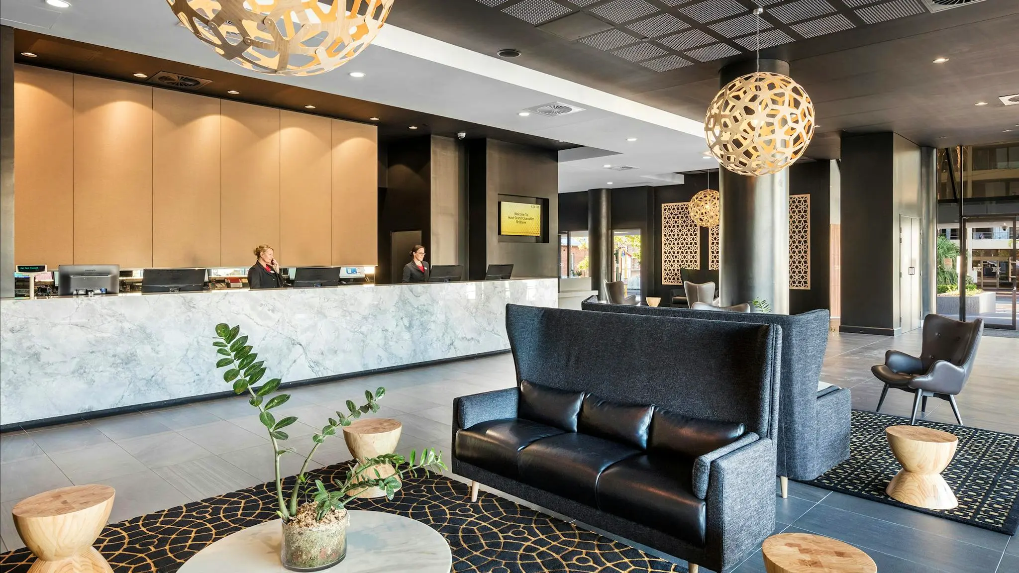 Hotel_Grand_Chancellor_Brisbane_1