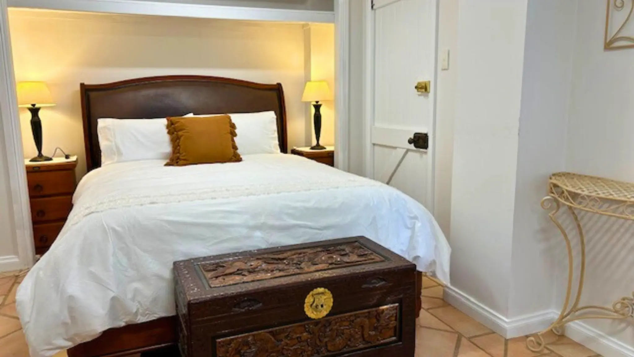Memory_Lane_Accommodation_Magnolia_House_Downstairs_Family_Suite_1