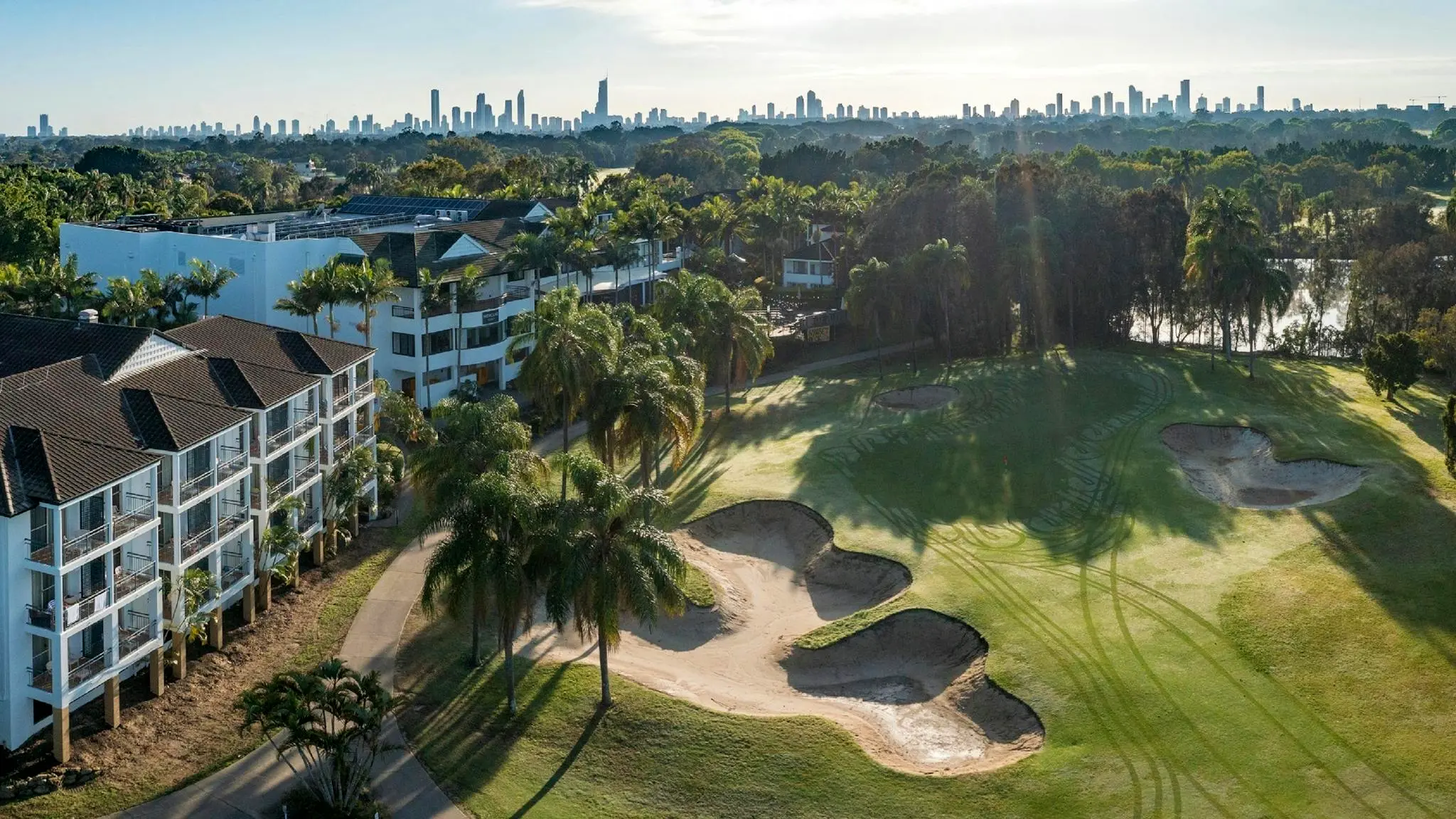 Mercure_Gold_Coast_Resort_10