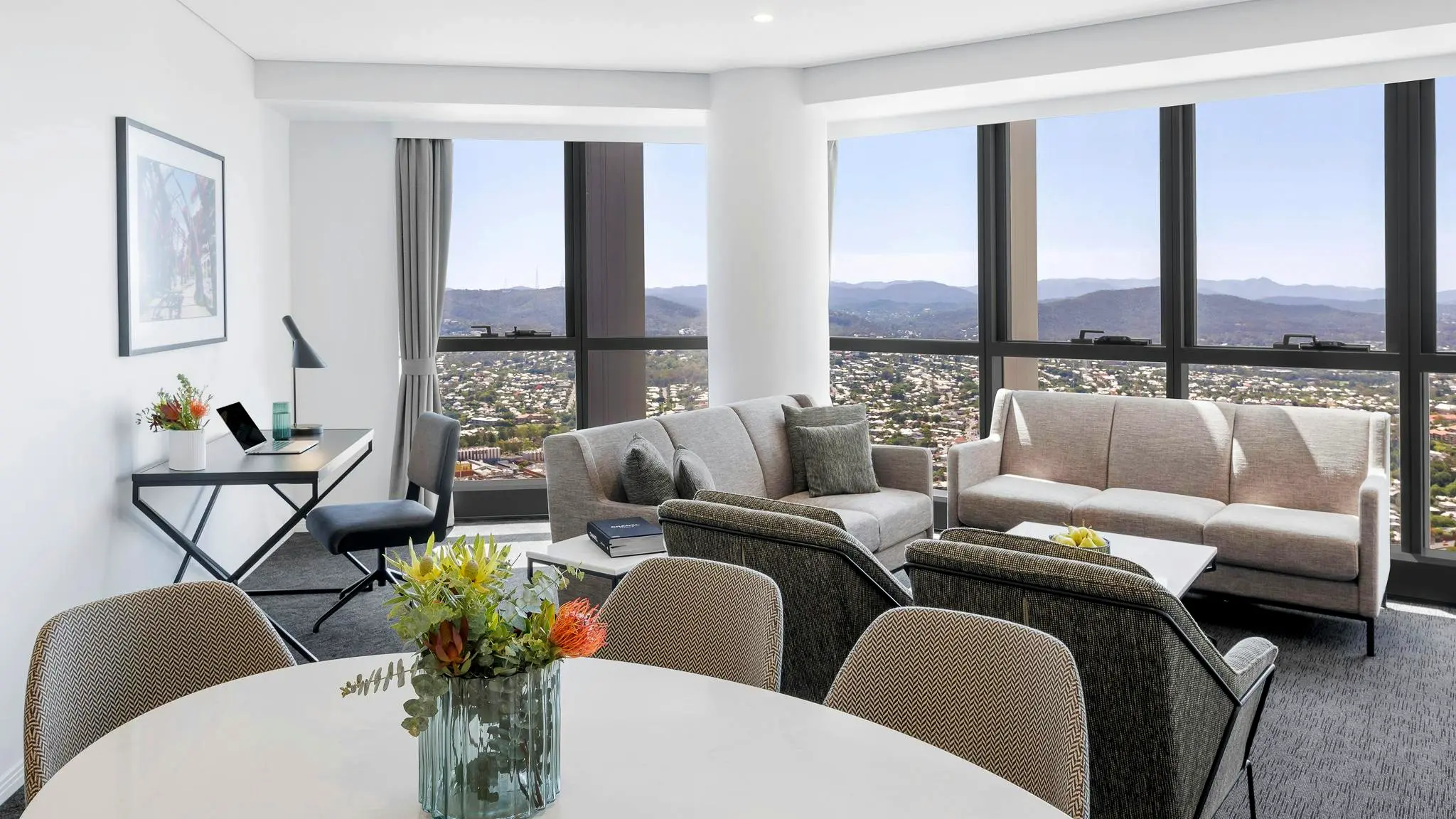 Meriton_Suites_Herschel_Street_Brisbane_6