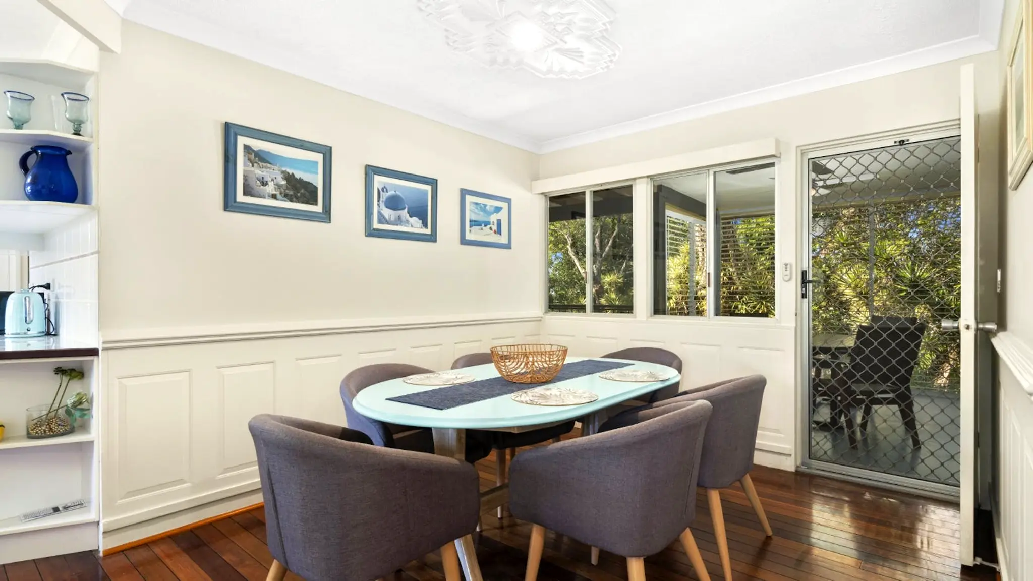 Milly's_Pawfect_Beach_House_9
