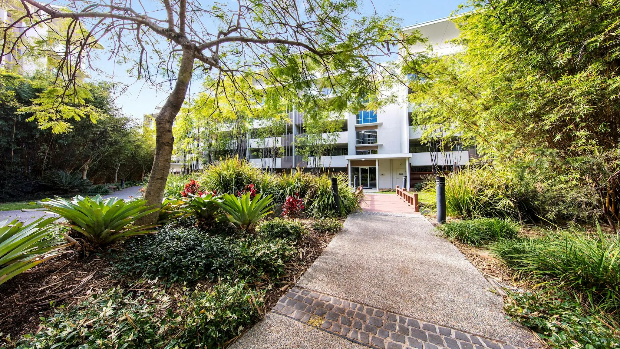 Oaks_Brisbane_Mews_Suites_1