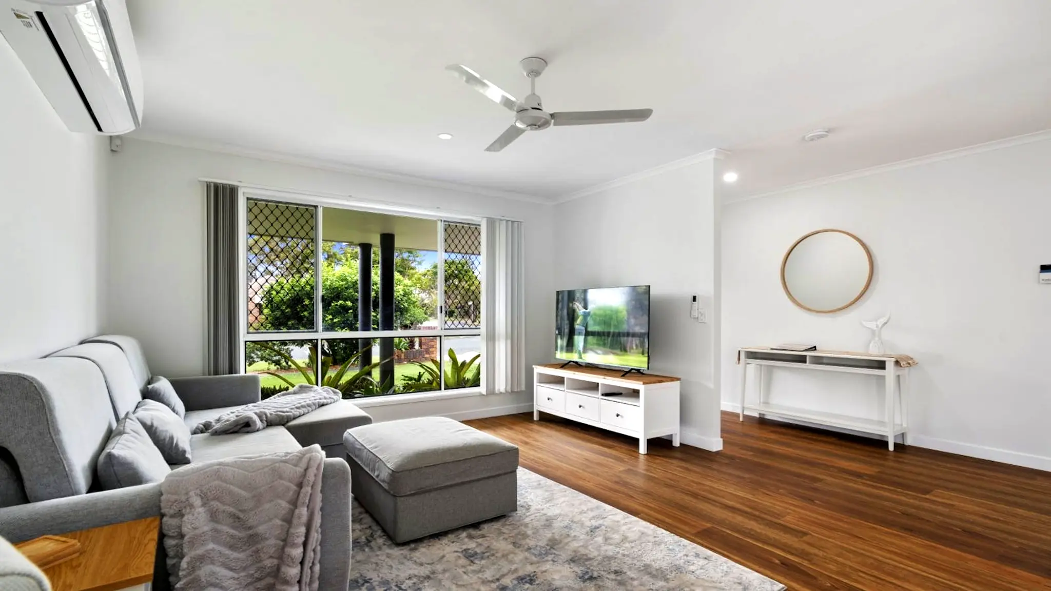 Perfectly_Located_Holiday_Retreat_8