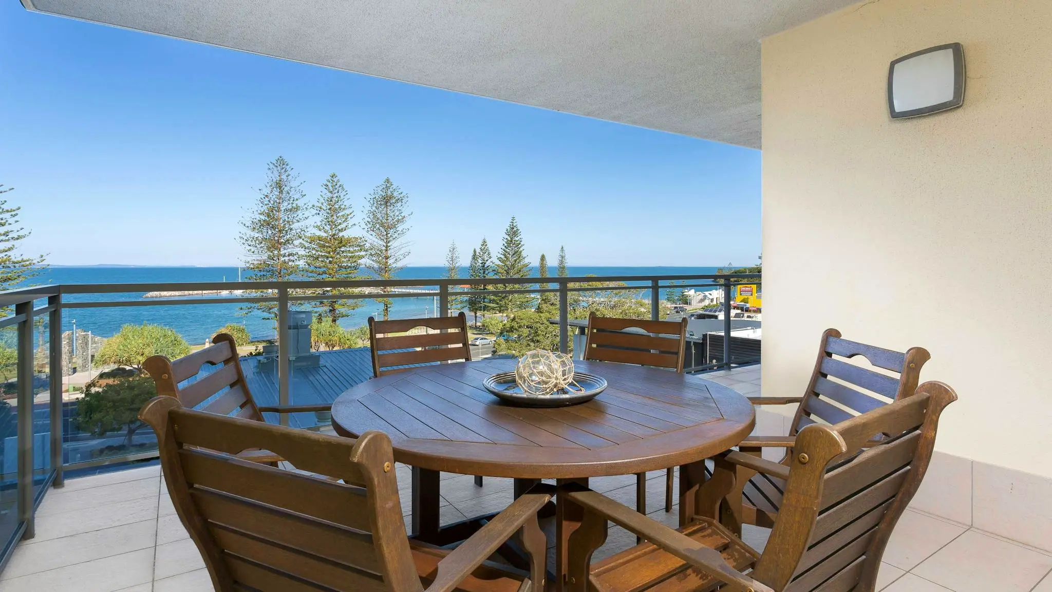 Proximity_Waterfront_Apartments_4