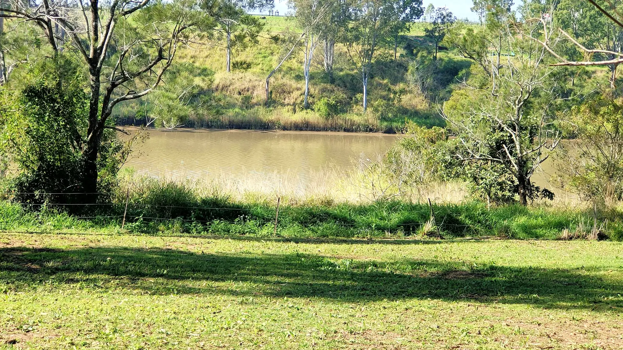 Riverfront_Hobby_Farmstay_5