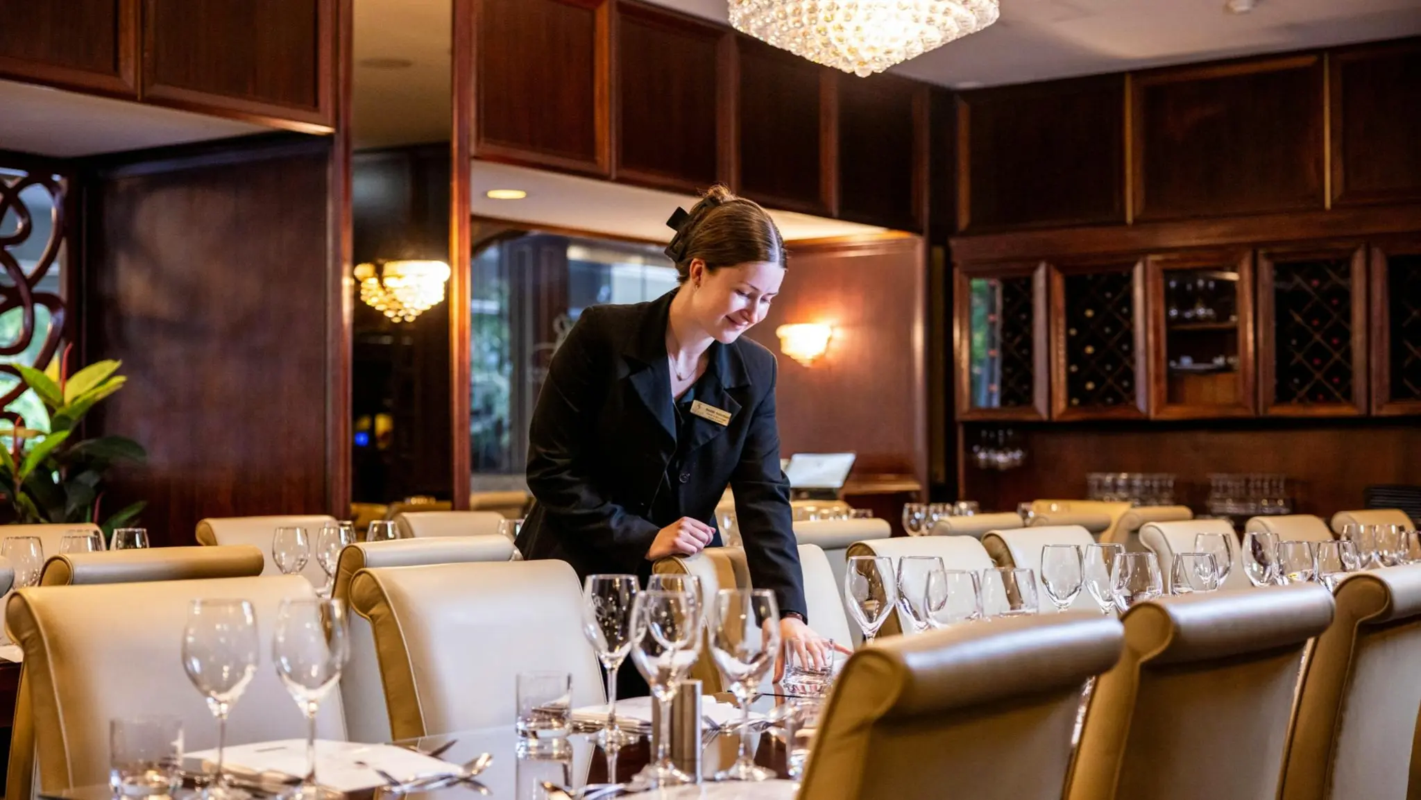 Royal_On_The_Park_Hotel_and_Suites_3