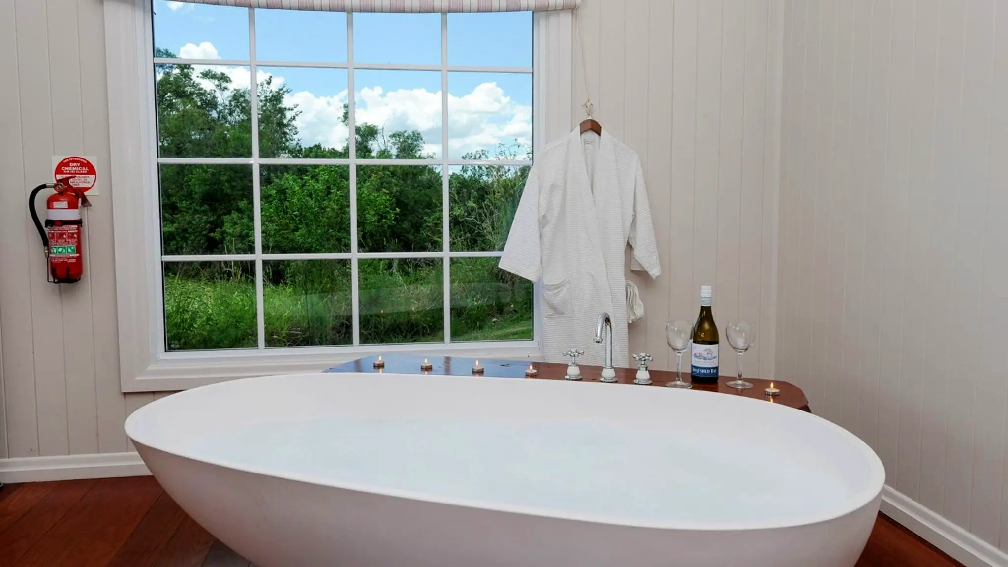 Samford_Lakes_Accommodation_4