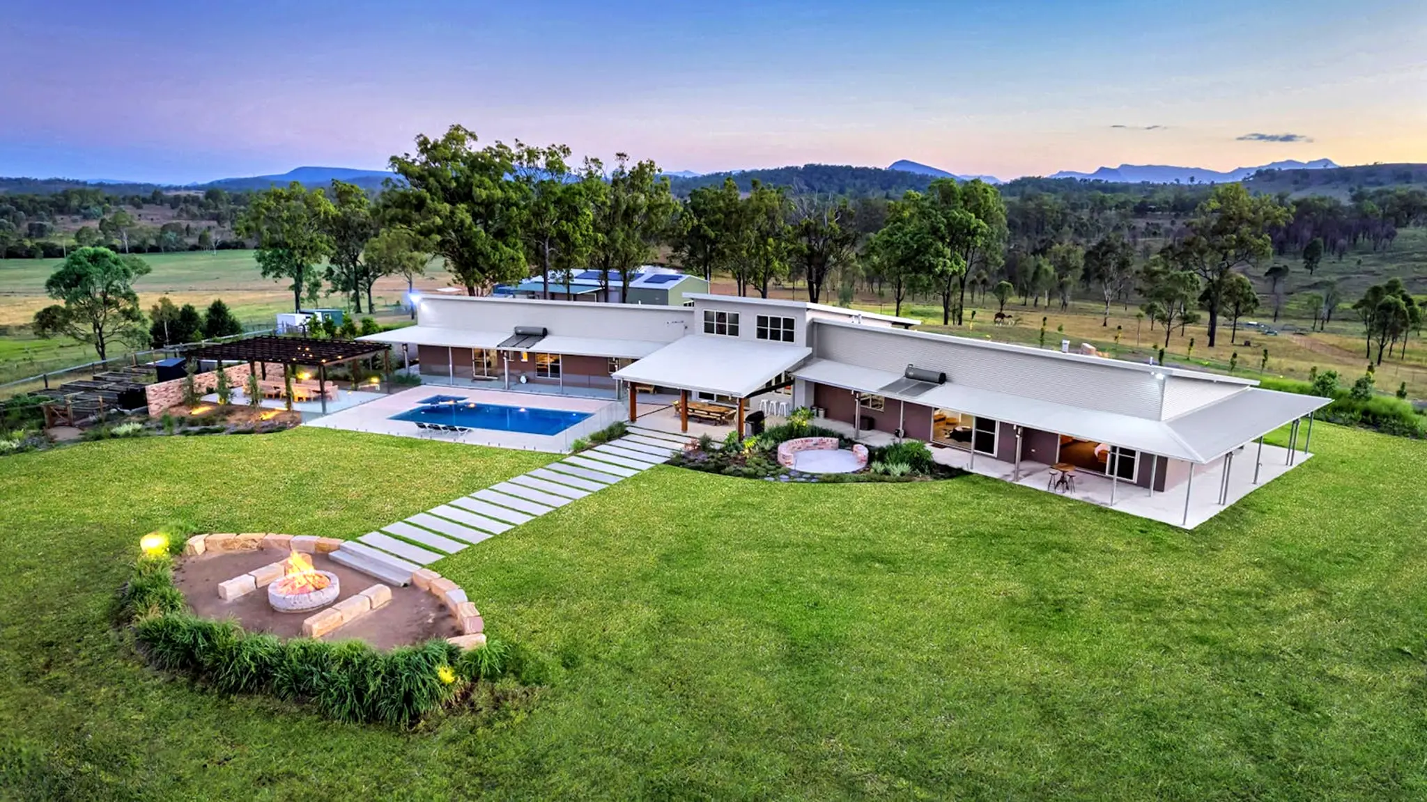 Skyline_Farmhouse_6
