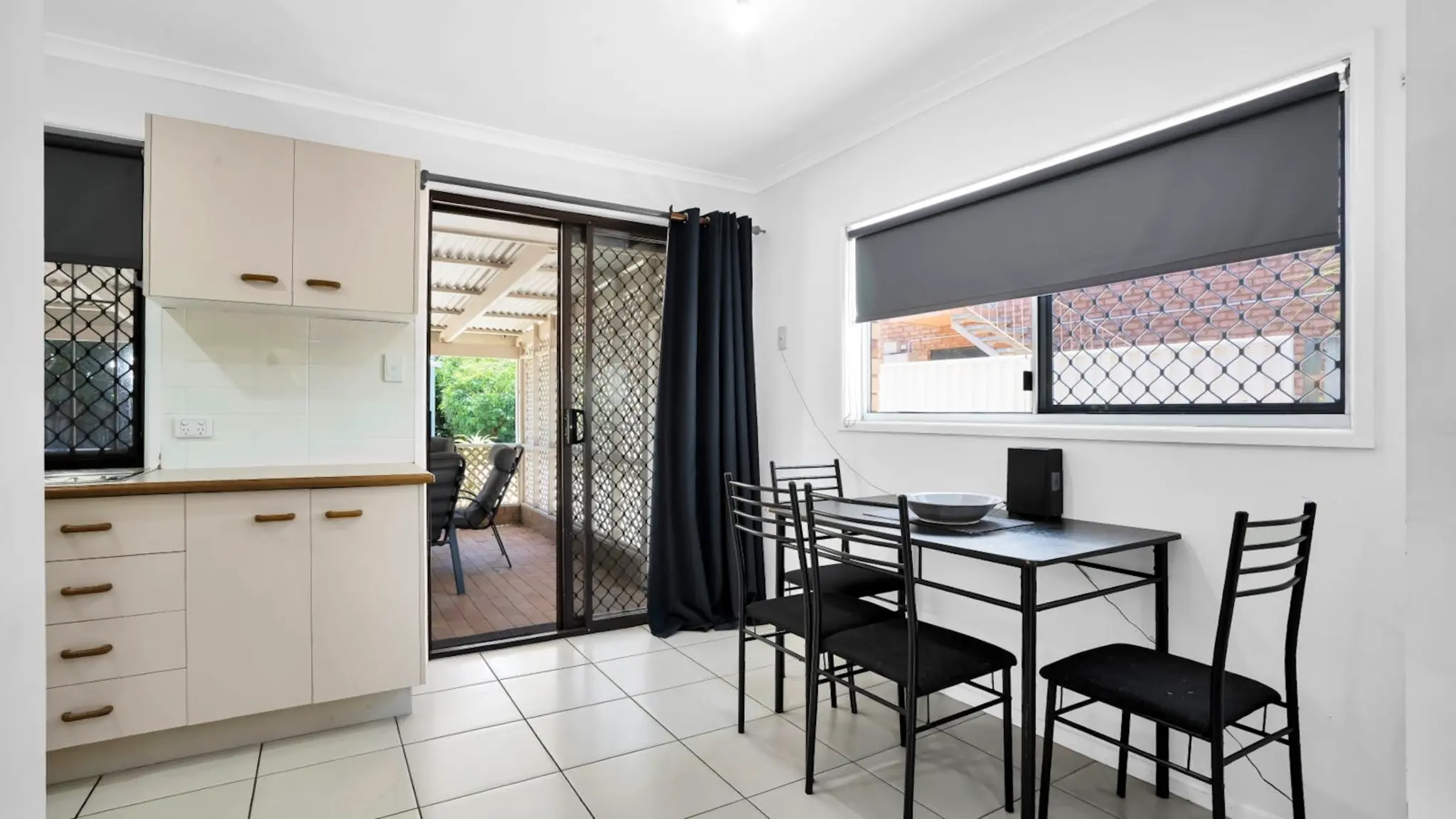 The_Beachside_Bungalow_1