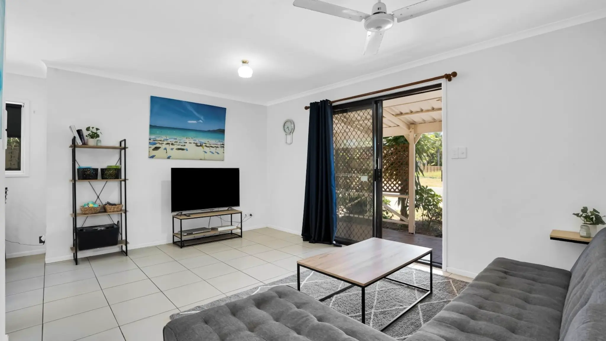 The_Beachside_Bungalow_3