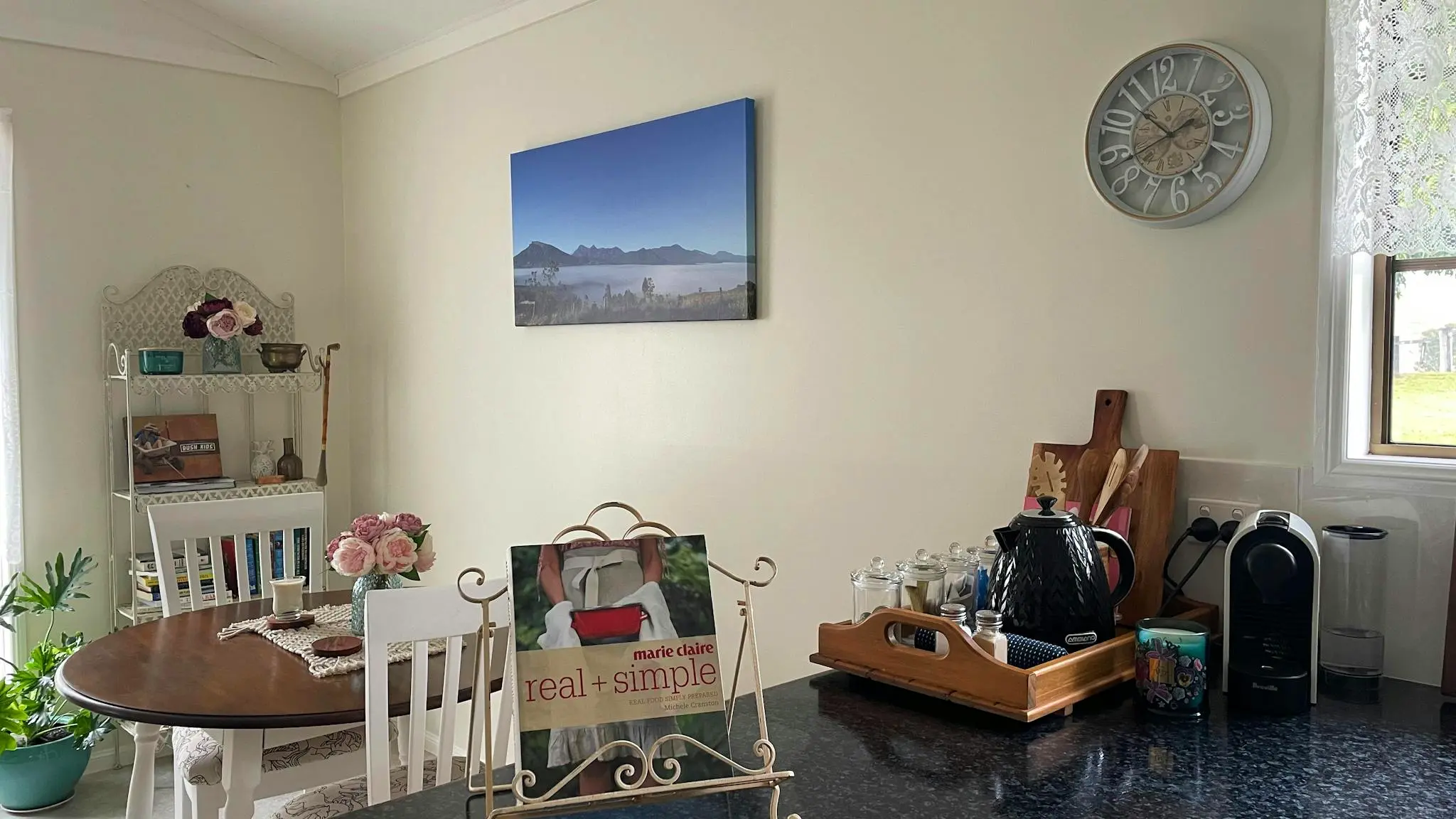 The_Eira-Joan_Cottage_3