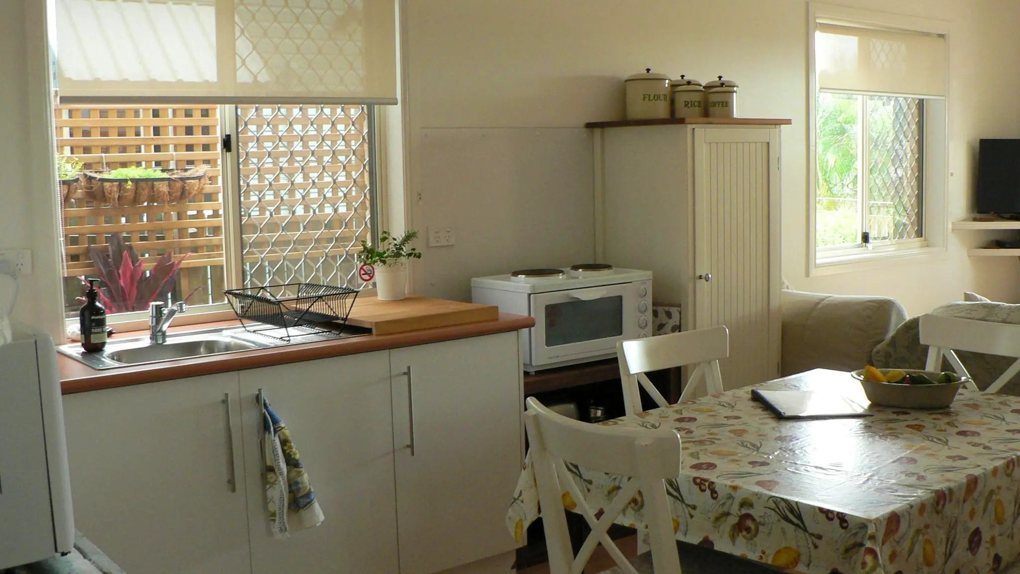 The_Friendly_Chat_Bed_and_Breakfast_2