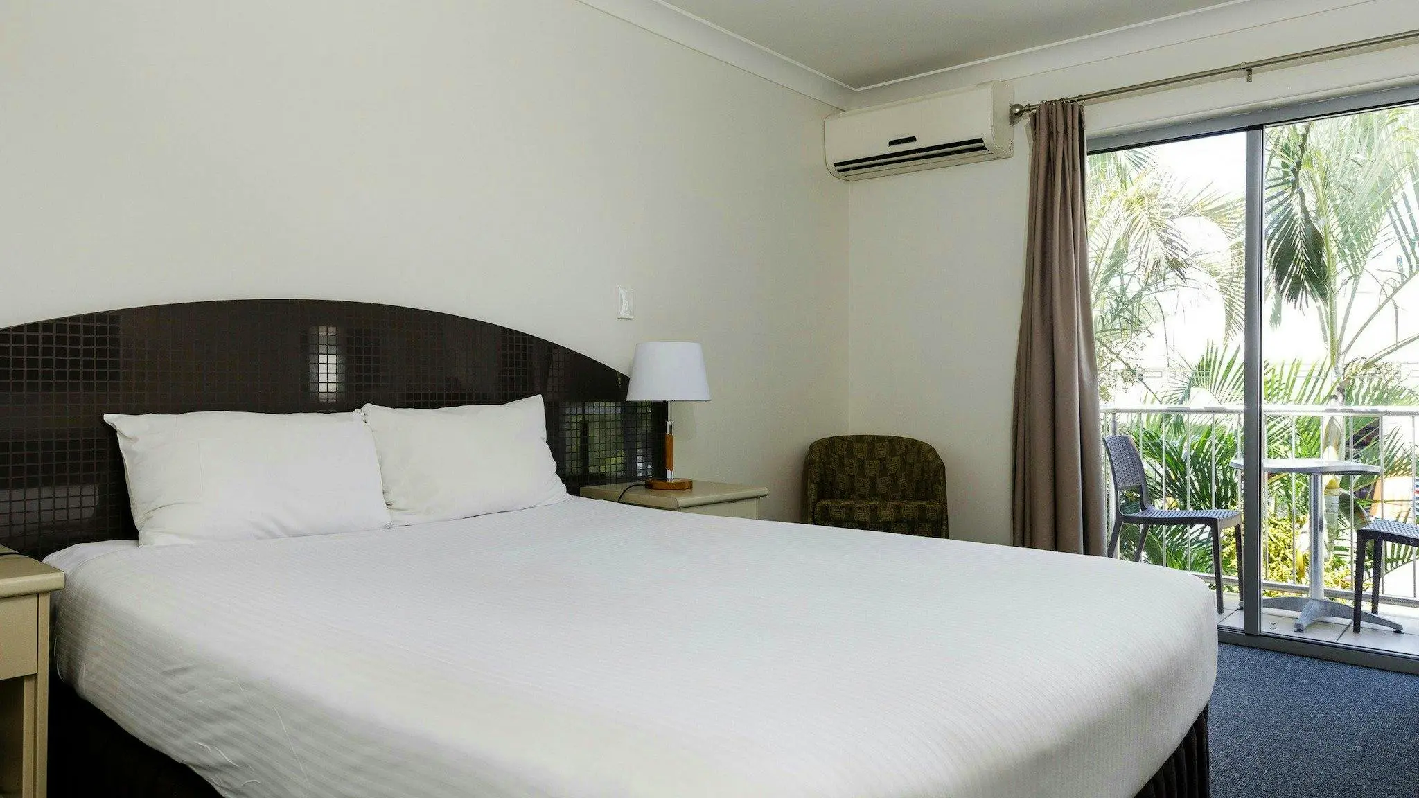 The_Waterloo_Bay_Hotel_5