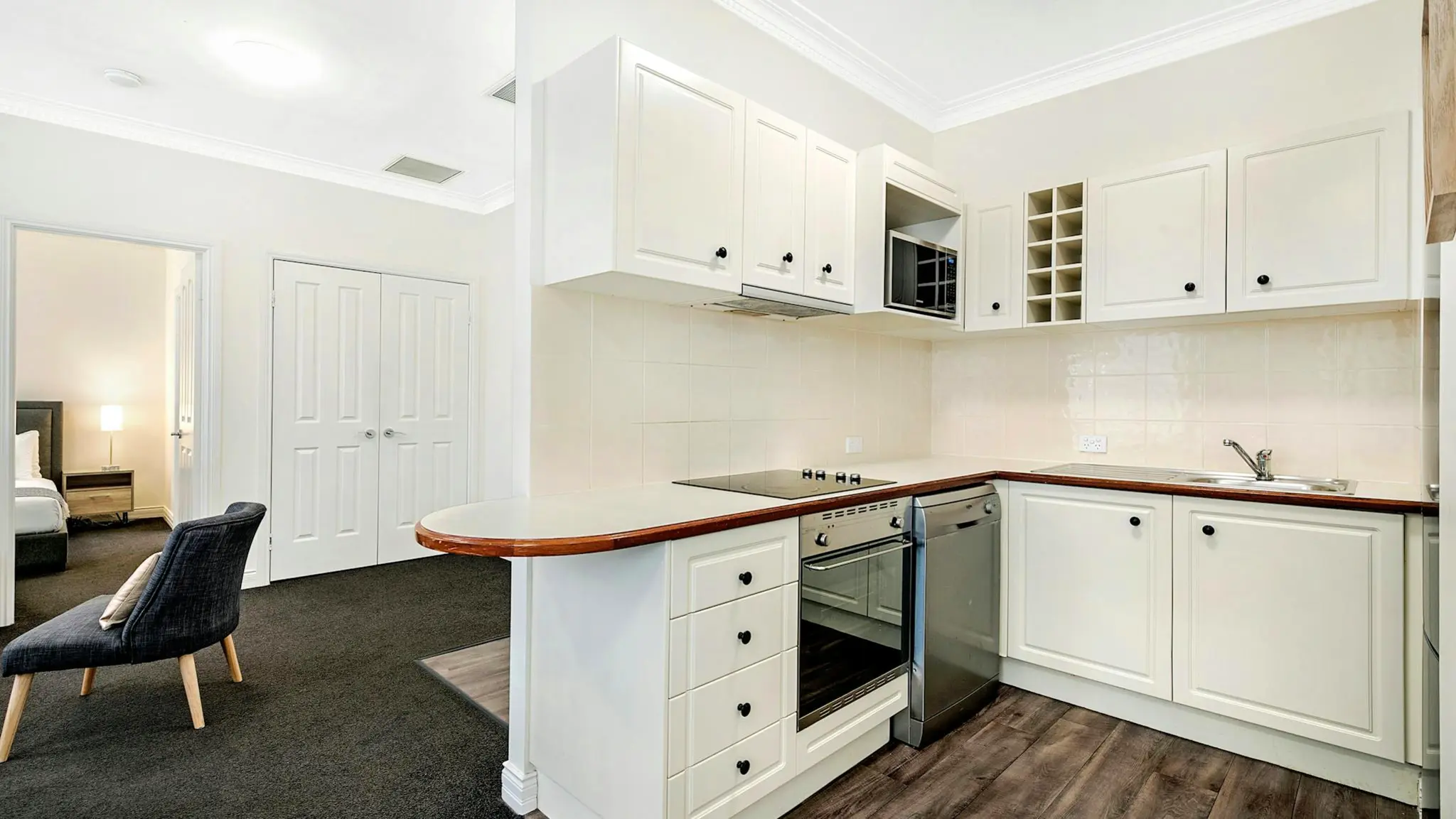 ULTIQA_Rothbury_Hotel_8